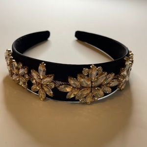 Black headband with crystals